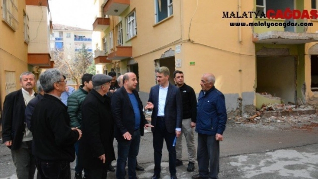 Vali Baruş Mahallelerini Ziyaretlerine Devam Ediyor