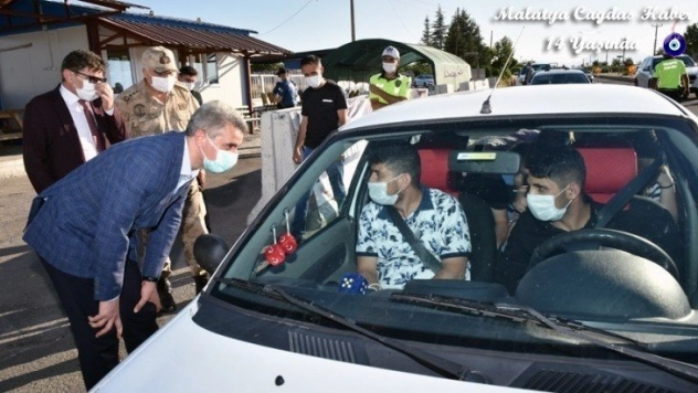 Vali Baruş'tan yol kontrol noktalarına ziyaret