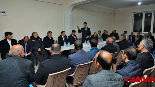 Vali Çağatay'dan 'halk' toplantısı