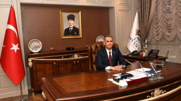 Vali Çuhadar'dan 24 Kasım kutlaması