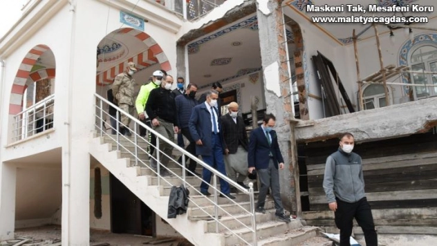 Vali Çuhadar Samsat'ta incelemelerde bulundu