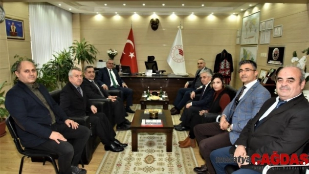 Vali Deniz tarımsal çalışmalar hakkında bilgi aldı