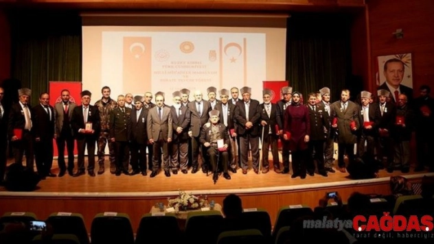 Vali Epcim: 'Bugün sondaj gemileri KKTC bölgesindeyse bu gazilerimizin verdiği mücadelenin eseridir'