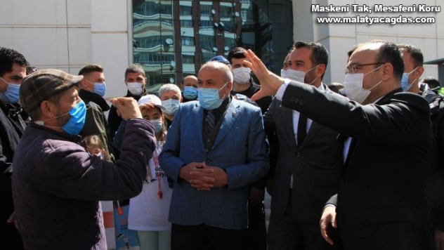 Vali Yırık Salgınla ancak hep birlikte hareket ederek başa çıkabiliriz