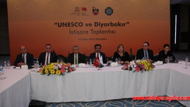 Vali Güzeloğlu: 'Diyarbakır, yaşadığımız, geride bıraktığımız tüm tarihin bir özetidir'