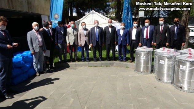 Vali Karaloğlu'ndan bal üreticilerine dev destek