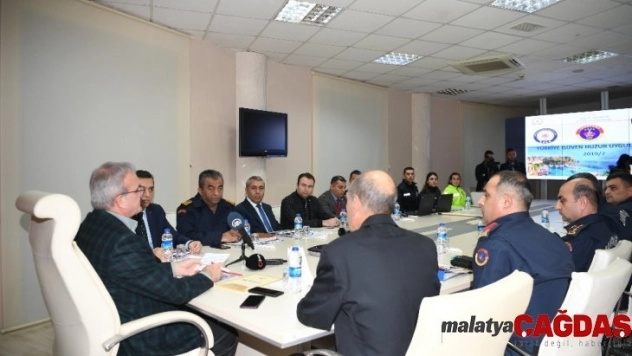 Vali Karaloğlu'ndan yılbaşında vatandaşlara 'alkollü trafiğe çıkmayın' uyarısı