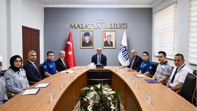 Vali Yavuz, Özel Güvenlik Personelini Makamında Ağırladı