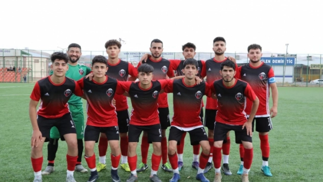 Van Büyükşehir Belediyespor ilk maçında 3 puan aldı