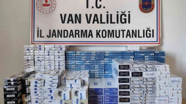 Van'da 15 bin 128 paket kaçak sigara ele geçirildi