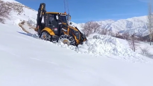 Van'da 78 yerleşim yerinin yolu kapalı