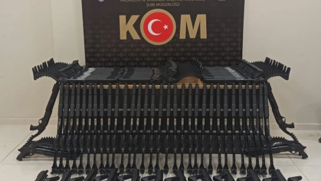 Van'da gümrük kaçakçılığı operasyonu