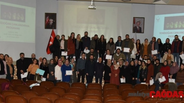 Van'da hastane çalışanlarına NRP eğitimi