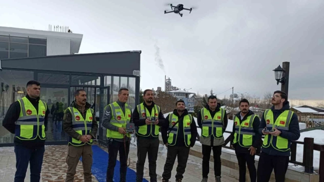 Van'da İHAKUT'tan afetlere havadan müdahale toplantısı