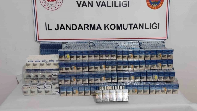 Van'da kaçak sigara ele geçirildi