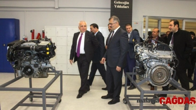 Van'da laboratuvar açılışı