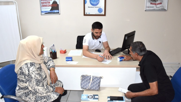 Van'da Sigaraya Savaş Açıldı: 258 Kişi Bıraktı