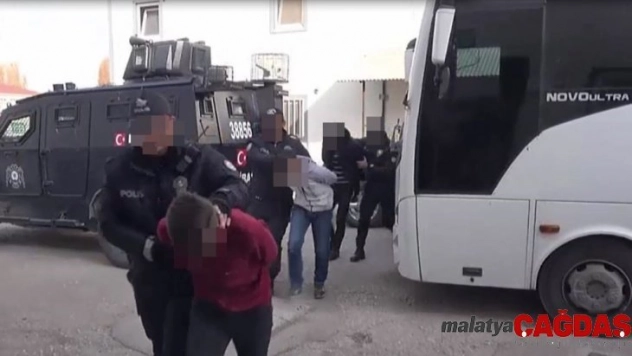 Van'da terör operasyonu: 20 gözaltı
