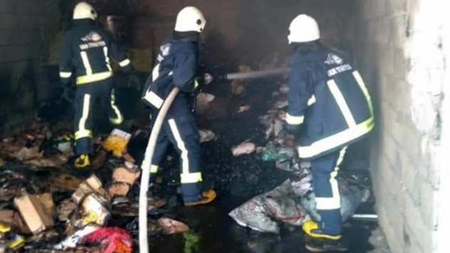 Van'da depo yangını