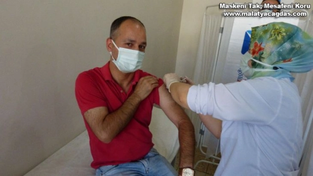 VEDAŞ personeli korona virüs aşısı oldu