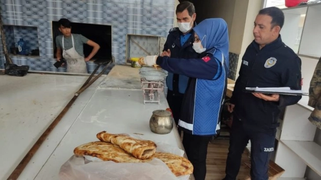 Viranşehir'de fırınlara hijyen ve gramaj denetimi