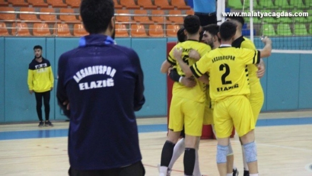 Elazığ Aksaray Gençlik 0 Seyhan Belediye 3