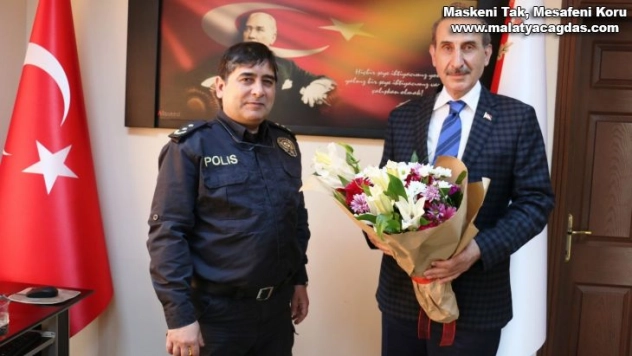 Yalçınkaya'dan polislere anlamlı ziyaret