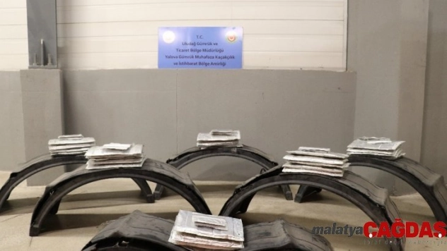 Yalova'da yaklaşık 95 kilogram afyon sakızı yakalandı