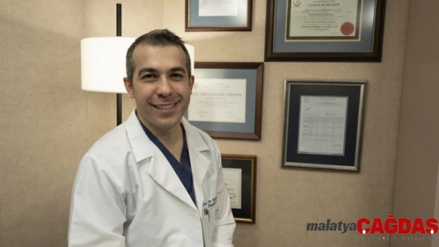 Yanak küçültme ameliyatı ile çekicilik kazanın