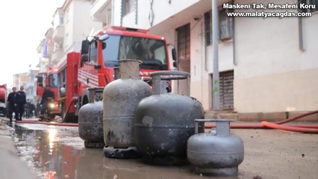 Yangında itfaiyenin dikkati faciayı önledi