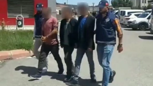 Yankesicilik yoluyla vatandaşın telefonunu çalan 3 şüpheli tutuklandı