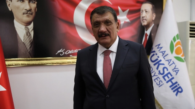 Yapımı tamamlanan kayısı ticaret merkezi, kent ekonomisine katkı sağlayacak