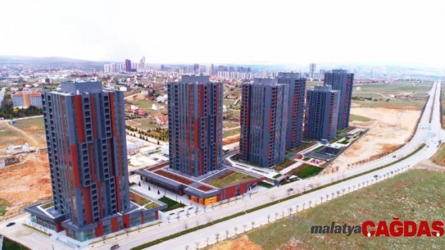 Yarım milyarlık projeye 1,5 ayda 200 aile taşındı