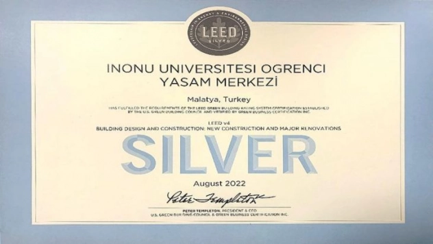 Yaşam Merkezi'ne Yeşil Bina Belgesi