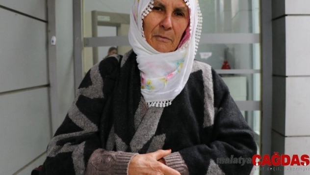 Yaşlı kadın bankadan çektiği dul aylığını düşürdü