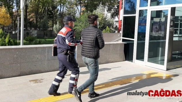 Yayaya çarpıp kaçan sürücü adliyeye sevk edildi