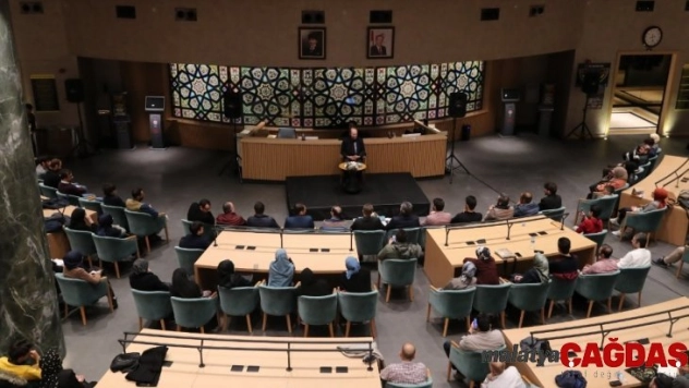 Yazar Yusuf Kaplan Kıraathane Sohbetlerinde