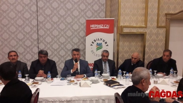 Yazıhan'da muhtarlar bir  araya geldi