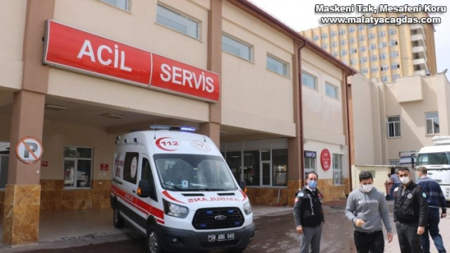 Yedikleri yemek zehirledi, 5 öğrenci hastanelik oldu