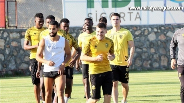 35 puan barajını geçmek istiyor