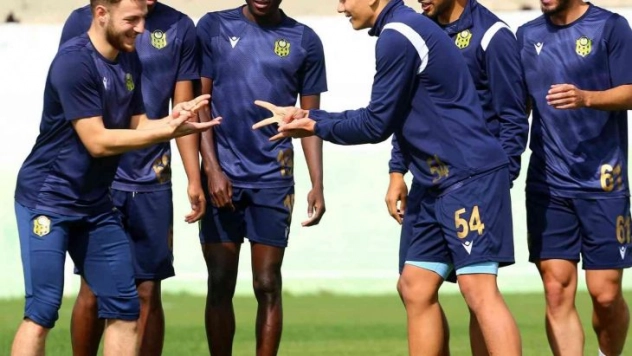 Adana Demirspor'a konuk oluyor