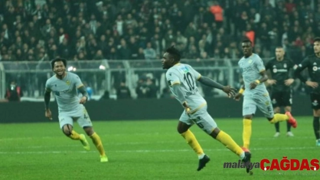 Bifouma ile sözleşme yeniledi