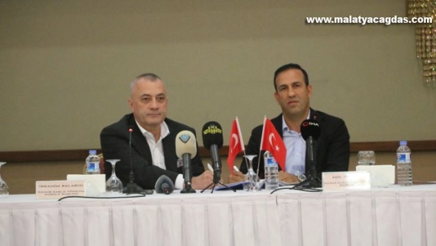 İsim sponsorluğu sözleşmesi imzalandı