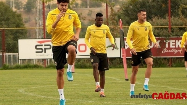 Yeni Malatyaspor'da Konyaspor mesaisi sürüyor