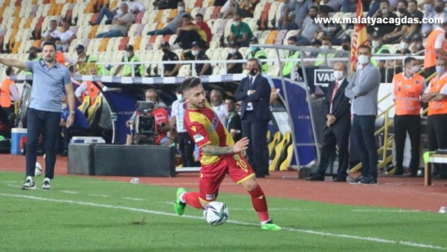 Milli takıma Adem Büyük göndermesi!