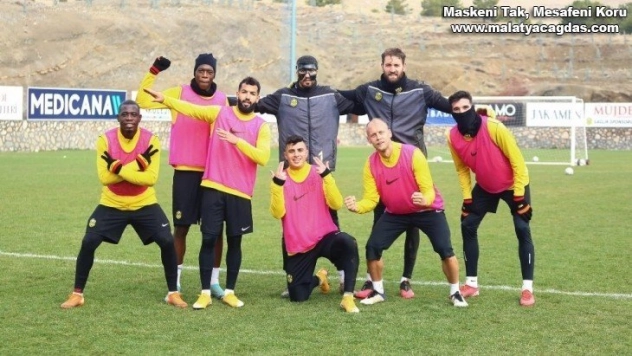 Kasımpaşa'ya 3 puan parolasıyla hazırlanıyor