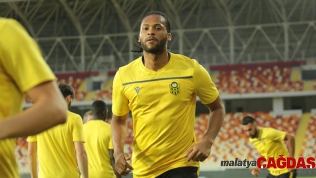 Olimpija Ljubljana maçının taktiğini çalıştı