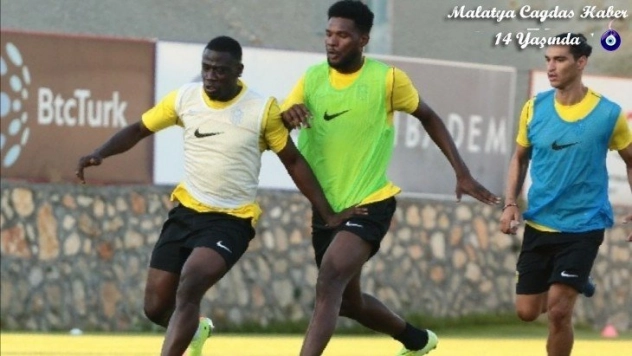 Sezonun ilk maçını kazanmak istiyor