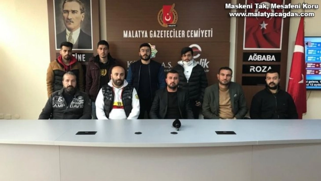 Yeni Malatyaspor taraftarlarından takıma tepki