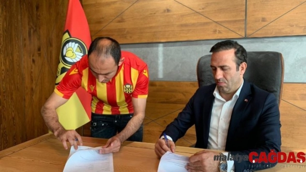 Yeni Malatyaspor Umut Bulut'u renklerine bağladı